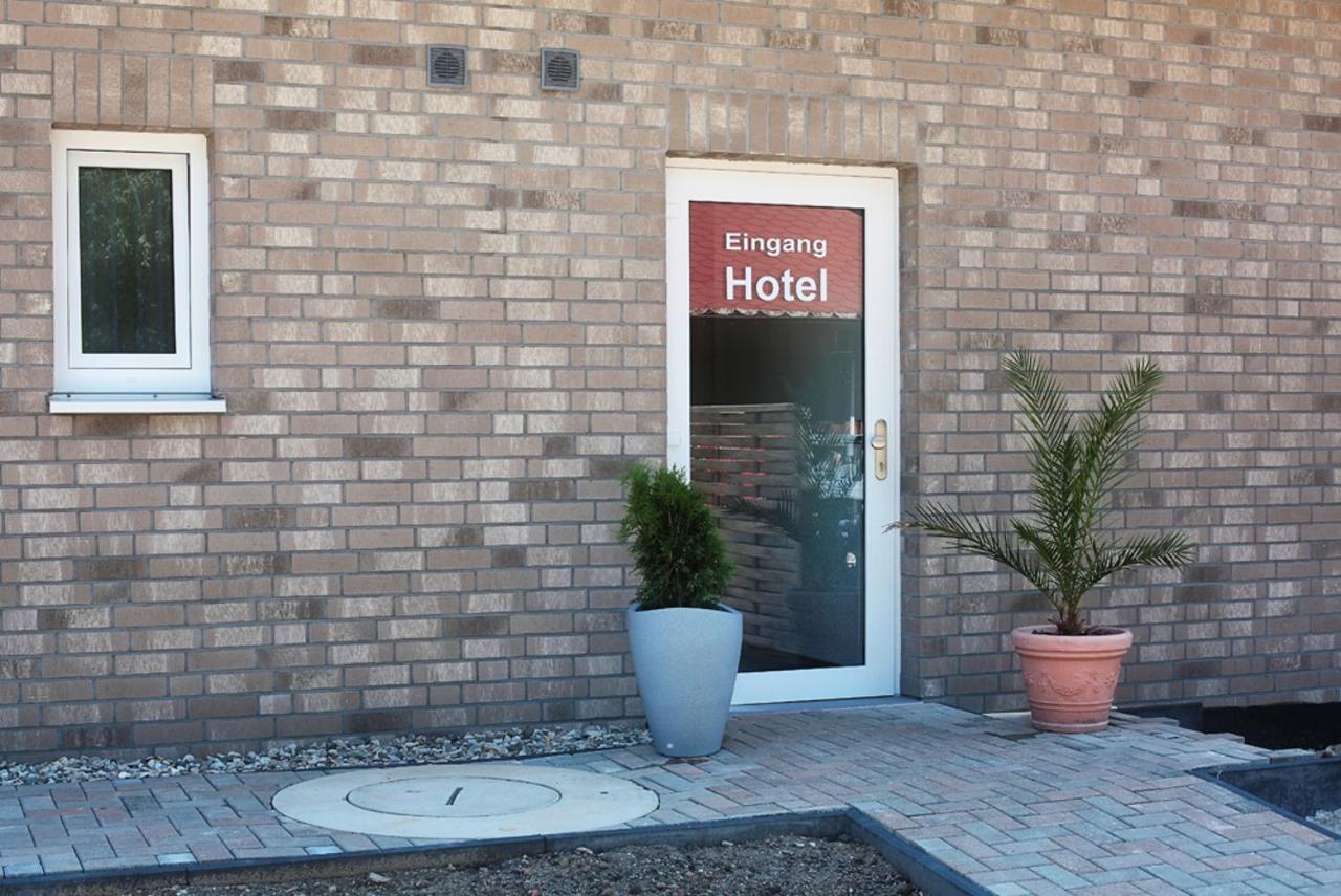 Hotel Birkensee Laatzen Exterior photo